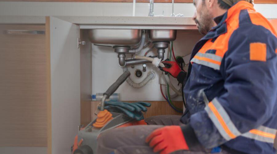 Local annual plumbing maintenance in Mount Pleasant, MI